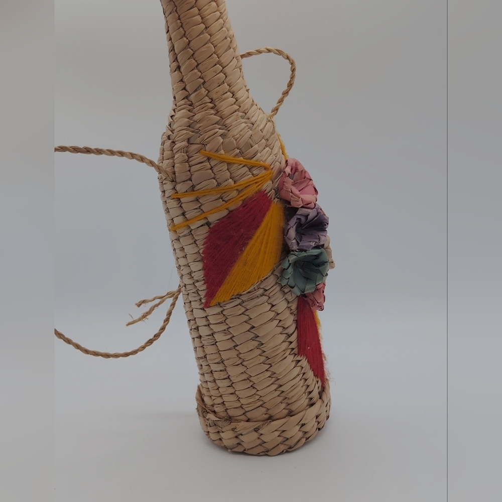 Wicker Floral Woven Wine Bottle Holder Rattan - Picture 5 of 5